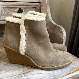 🤍Cole Haan Michelle waterproof suede wedge booties / boots size 11